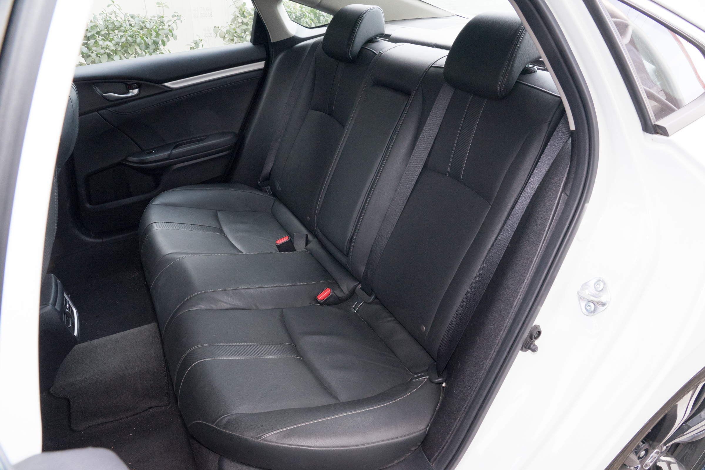 毒辣车评视频本田思域,博主说车2017年的本田思域