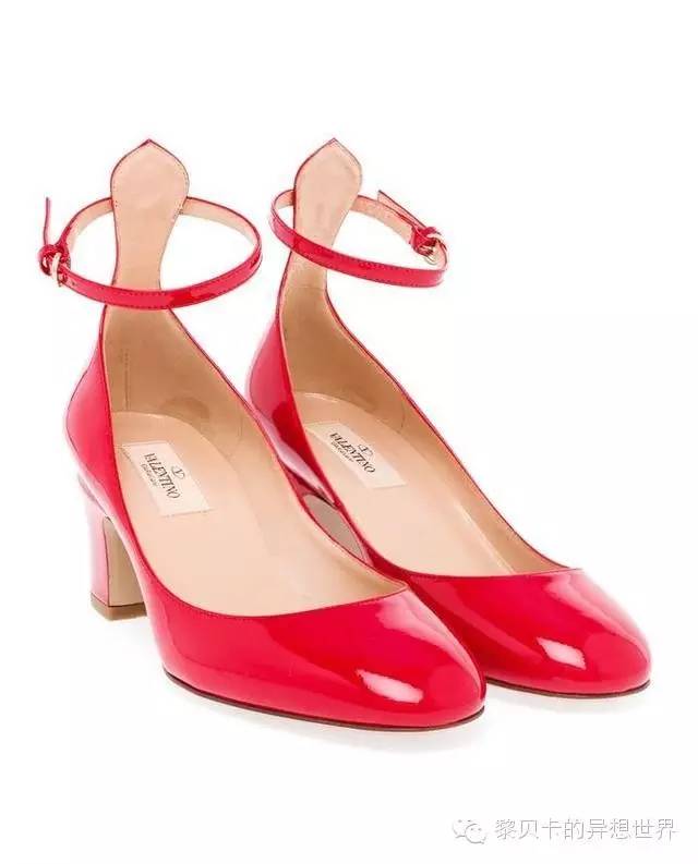 换上舒适的鞋子旅行,换上平底鞋