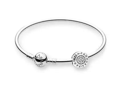 朋友圈里不是在卖就是在晒的「潘多拉手链」到底为什么那么火