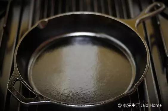 真好用的煎锅,真正好用的锅是做什么都不粘锅