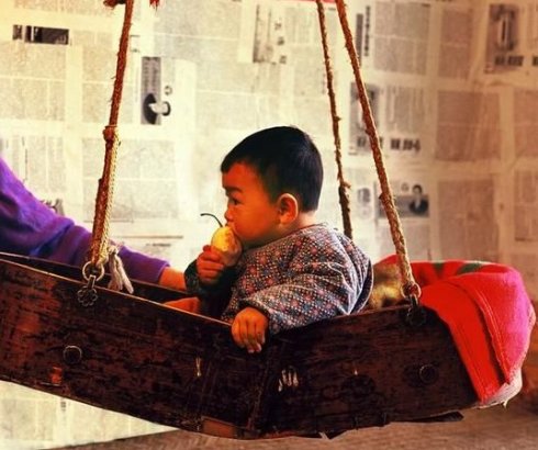 宝宝摇睡到底好不好，听听睡眠咨询师如何说