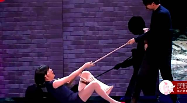 用《笑傲帮》探路周五晚间档，东方这步棋走得很稳