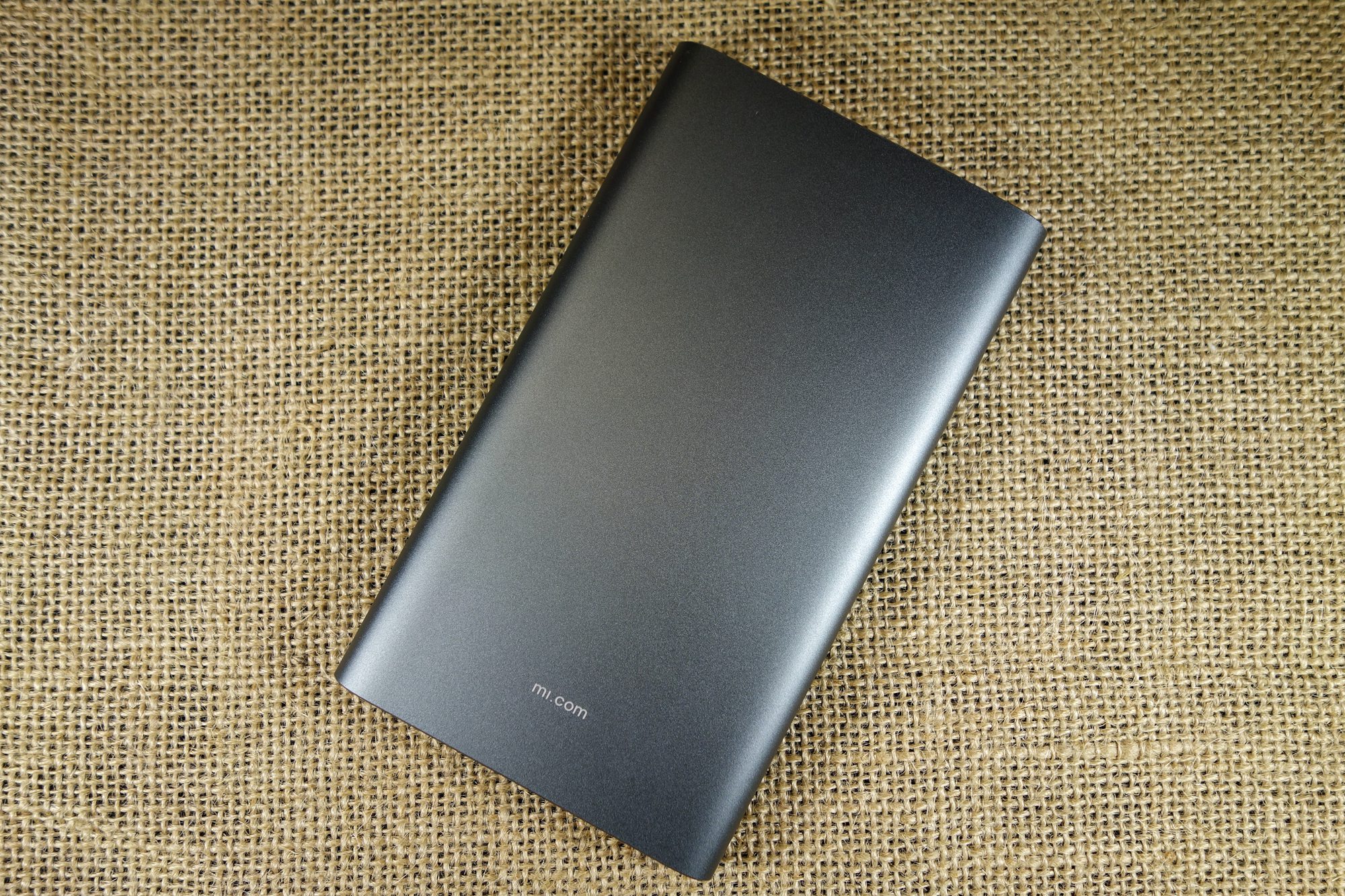 小米移动电源10000高配版评测,小米10000mah的移动电源