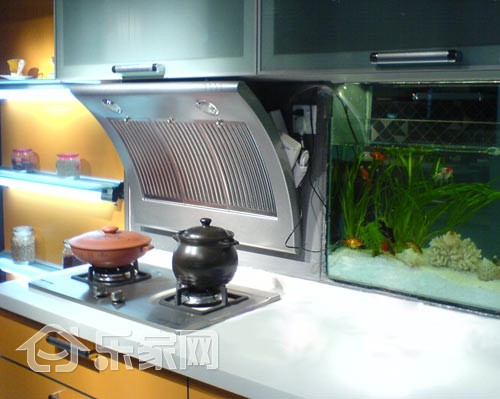 开放式厨房油烟机侧吸还是顶吸好,油烟机选顶吸还是侧吸好