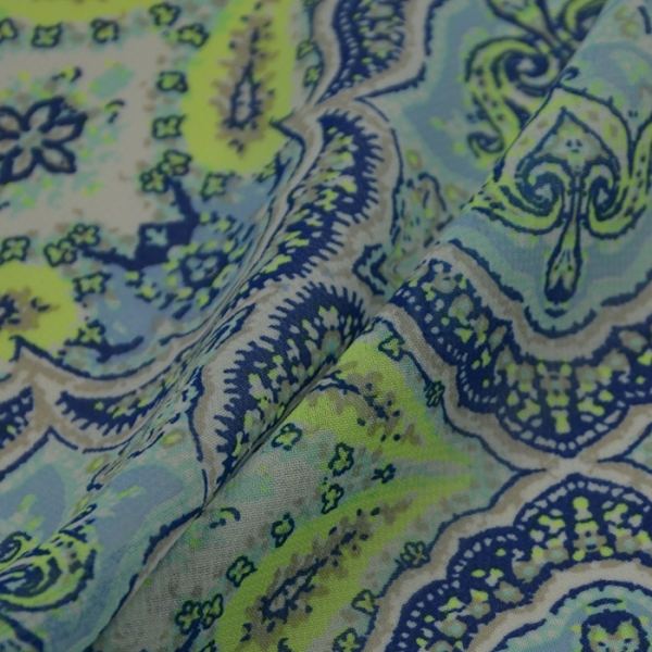 影响服装廓形的重要部位,影响服装颜色的因素