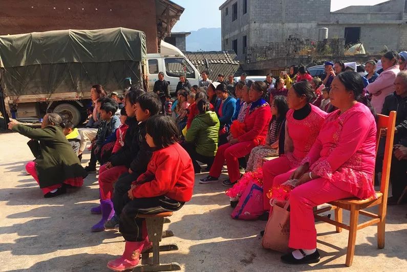 墨翰“孝行天下”主题活动暖人心