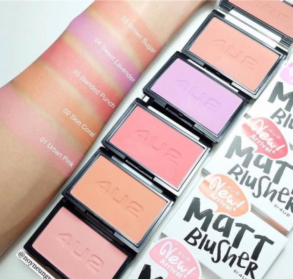 持久度最好的平价腮红,推荐几块好看且百搭的腮红