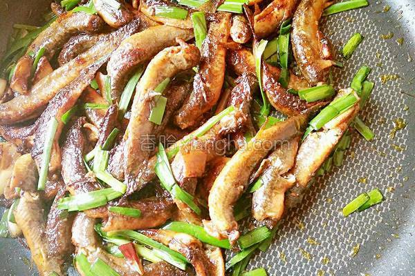 干煸泥鳅的做法,干煸泥鳅