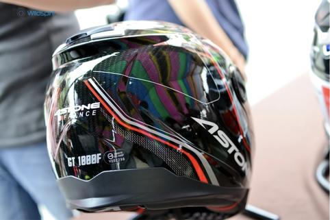 南台车展【SOL/ASTONE/THH】多款彩绘头盔亮相