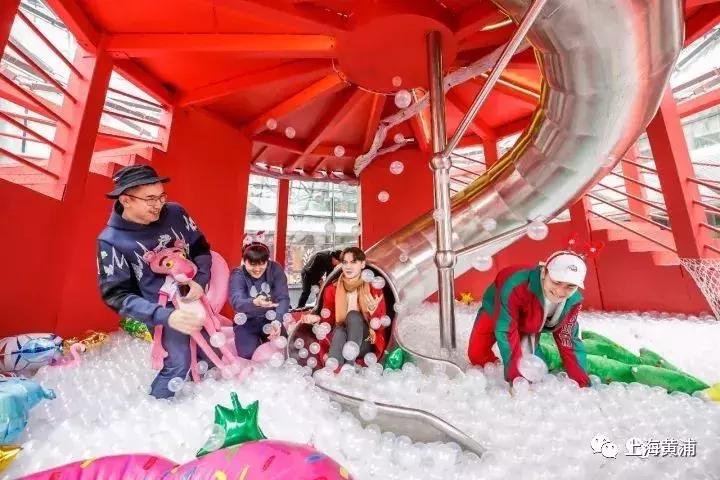 四种不同寻常且富有创意的圣诞树,圣诞树各种各样的圣诞树