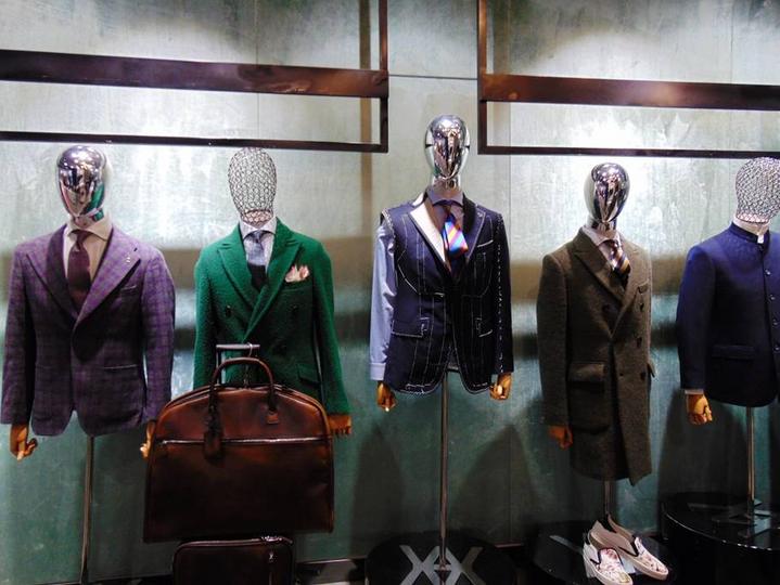 鍝堥噷鐜嬪瓙鑻变鸡瑗胯,鍝堥噷鐜嬪瓙瑗胯