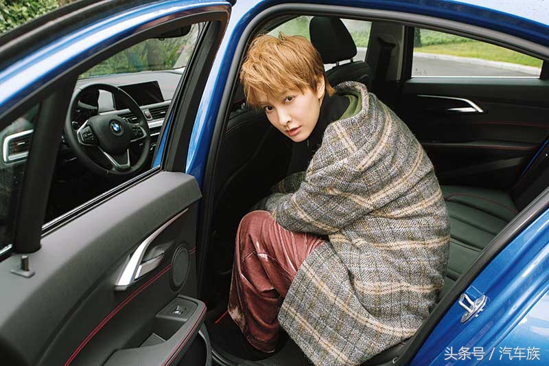 吴昕走路高清视频,吴昕走路照片