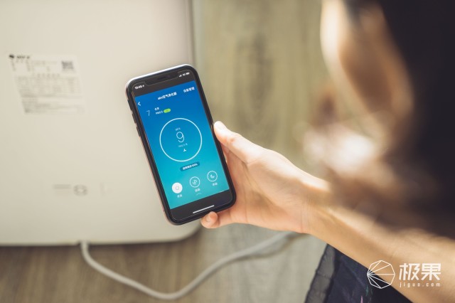 挑选空气净化器的指标,空气净化器上的数字代表什么