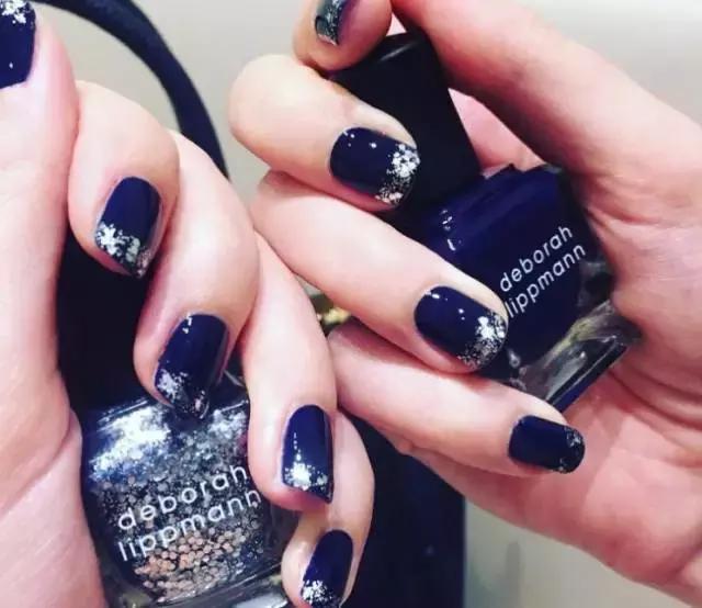 秋冬好看的指甲色,秋冬最适合的指甲油颜色多色搭配