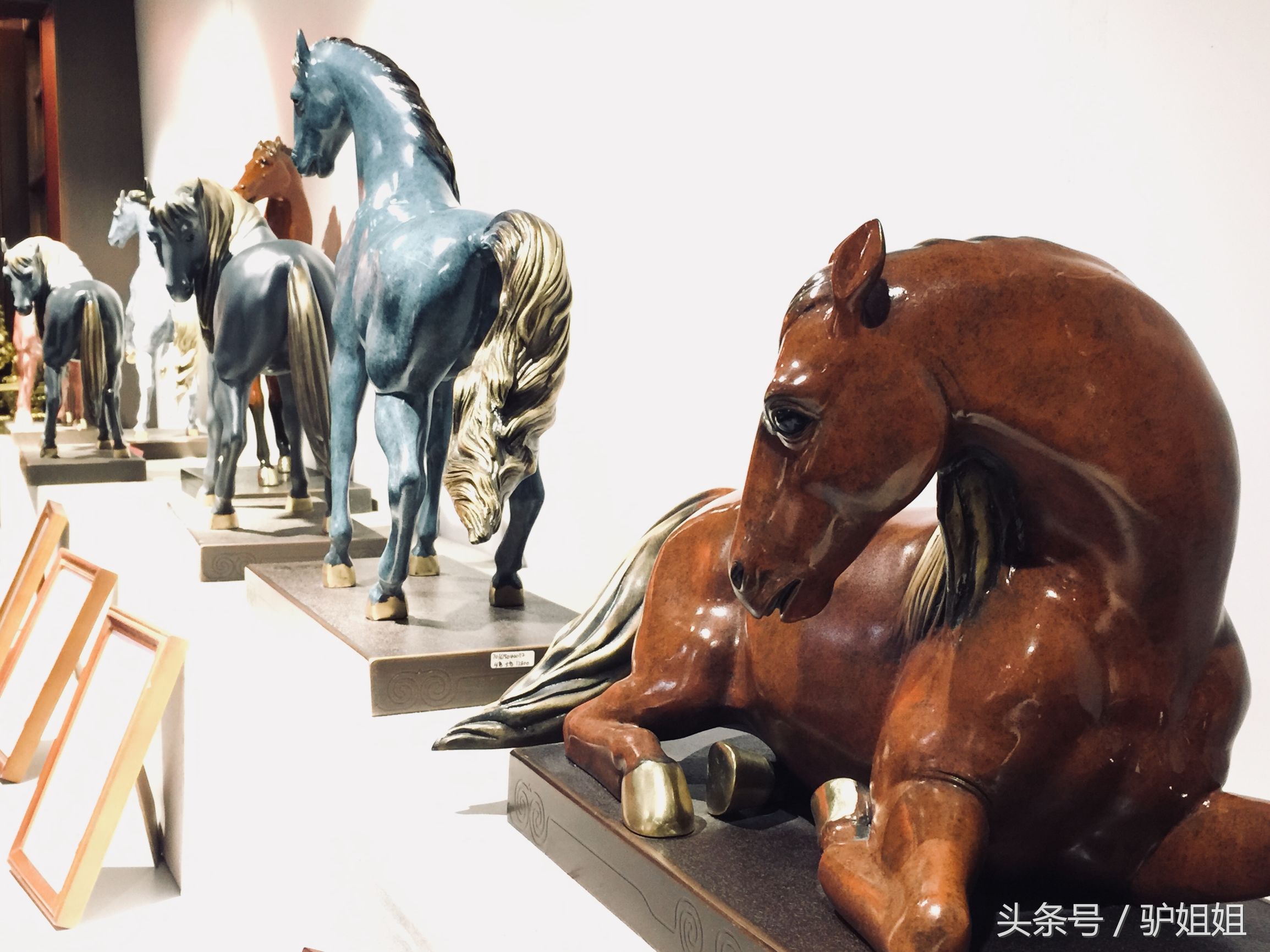 世界上纯金打造的别墅,黄铜做的房子