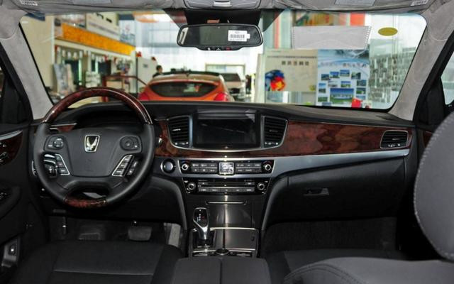 现代雅科仕多少钱一辆,现代雅科仕加长版测评