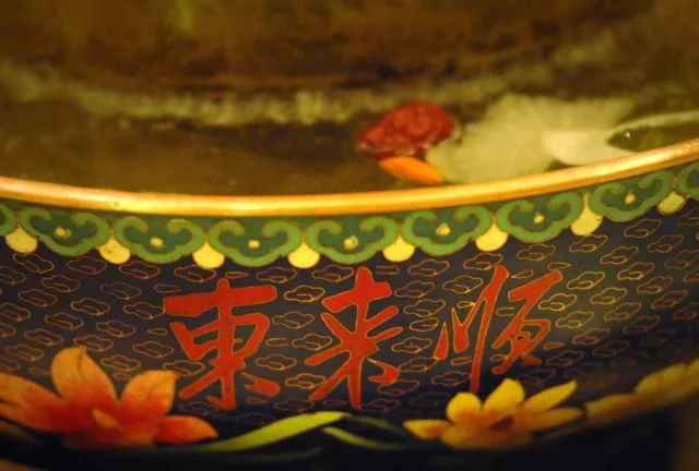 在寒冷的冬天有哪些取暖的方法,在寒冷的冬季运动应注意什么