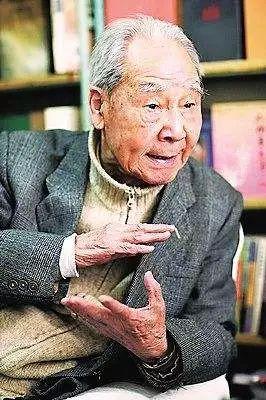 比较柳宗元的江雪,江雪柳宗元哪个译本好