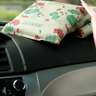 夜晚倒车的正确方法,老司机教你几招倒车方法