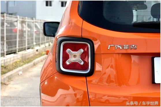 全新jeep自由侠个性十足价格走心,jeep自由侠深度解析