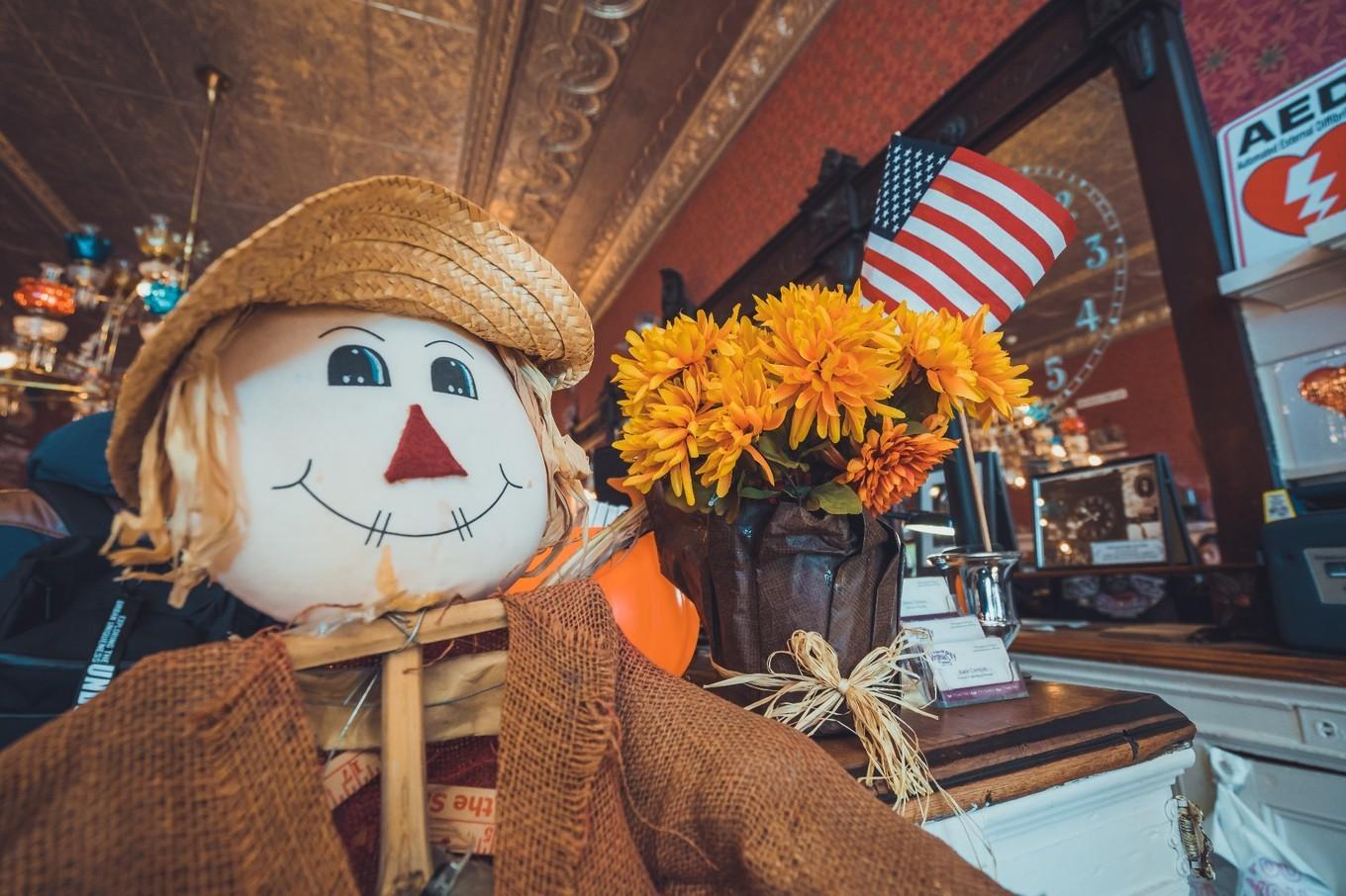 鍐呭崕杈惧窞鑻辨枃姝屾洸,鍐呭崕杈惧窞鐨勬瓕