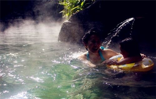 北京直飞腾冲3.4折起:赏银杏泡温泉逛古镇惬意的冬日旅行