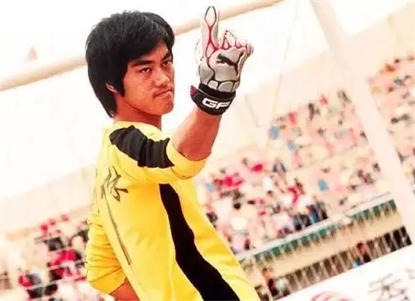 田启文谈周星驰拍少林足球,周星驰少林足球田启文片段