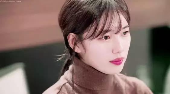 比较显皮肤白的口红,哪款口红又显白又好用