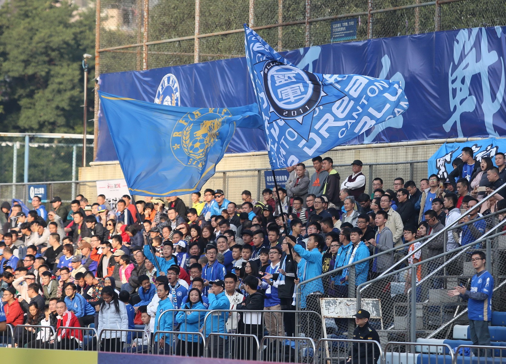 港超富力,港超主场首战久攻不下憾负东方