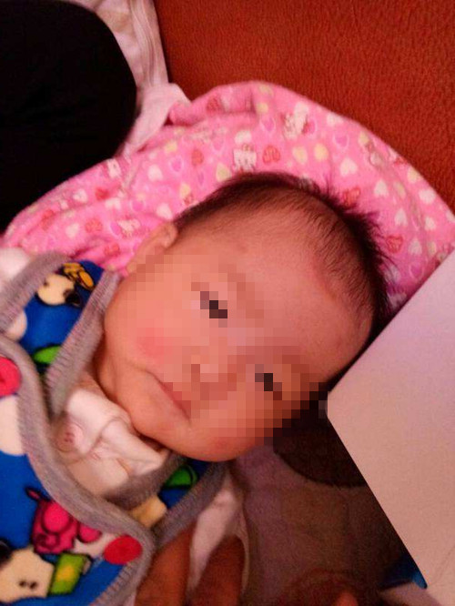 8个月宝宝拉肚子化验血没问题,8个月宝宝反复发烧查了血也没事