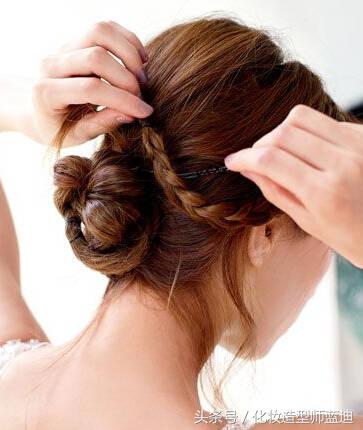 头发少怎么改变发型,国字脸头发少细软适合什么发型