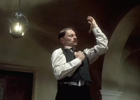 敦刻尔克电影解说至暗时刻,敦刻尔克电影是用什么镜头拍的