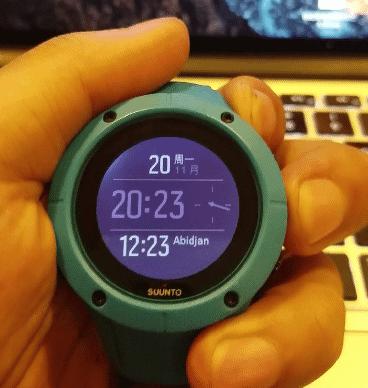 评测:SUUNTO颂拓SpartanTrainer光电心率运动手表