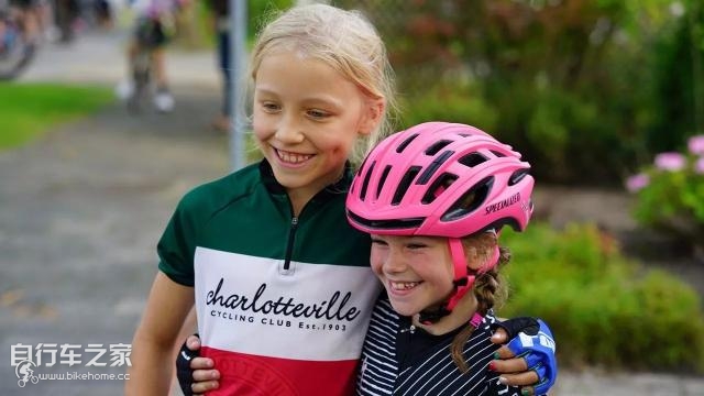 骑而无憾:“年幼的骑行大使”