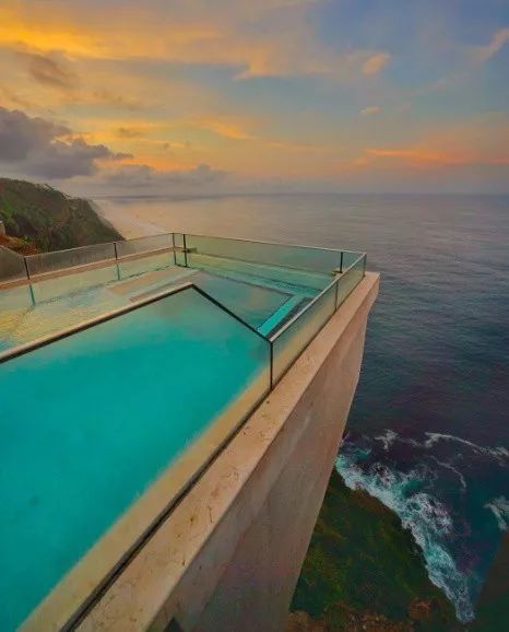 巴厘岛比较好的酒店有哪些,巴厘岛景色最好的酒店