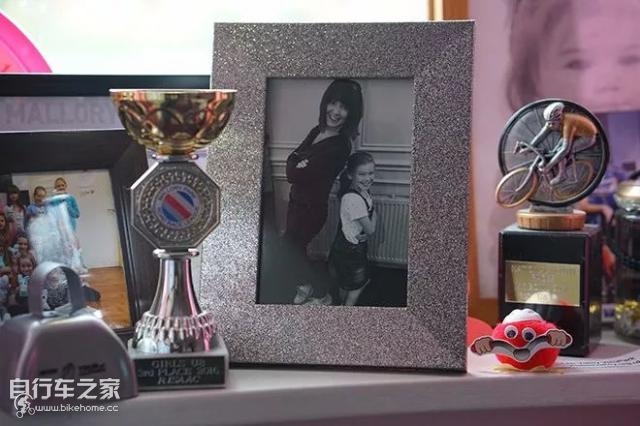 骑而无憾:“年幼的骑行大使”