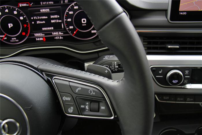 一次心动的感觉试驾全新奥迪A4L45TFSIquattro运动版