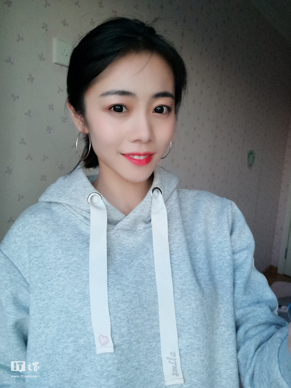 美图v6口碑,美图v6测评充电器