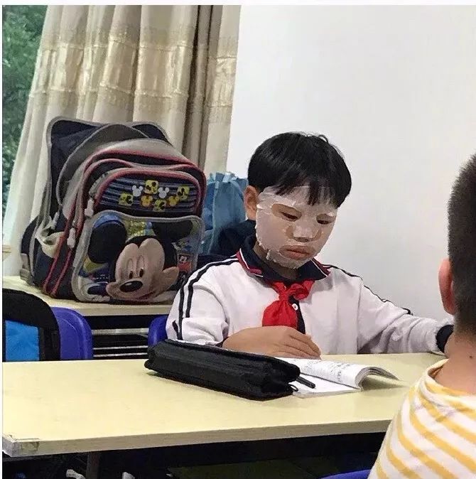 这波富炫的，吓掉了本佛系青年的保温杯