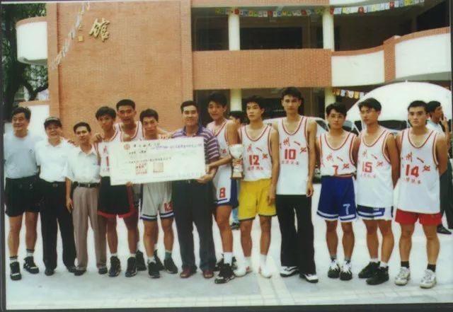 为什么每个地方的一中都是最好的,一中厉害还是其他学校厉害