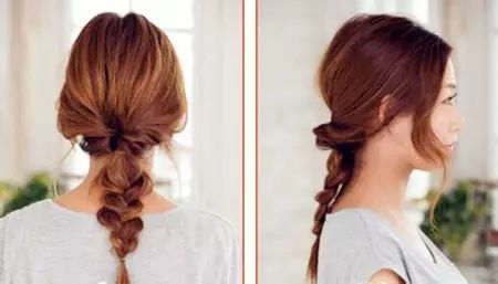 冬季戴帽子发型扎法,戴帽子发型这样搞温暖又好看