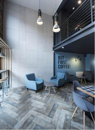 客厅地板裂缝怎么补救,花了几十万装修了个毛坯