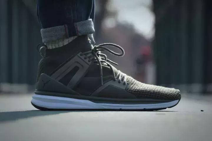 不喜欢穿袜子和鞋子,不喜欢穿袜子穿什么nike鞋