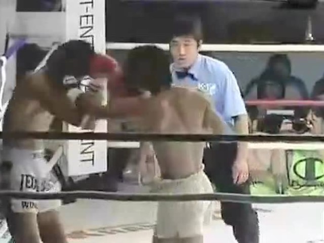 中国搏击运动员康恩,演员康恩