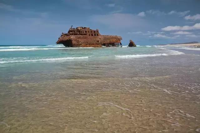 堪比马耳他“蓝窗”阿尔加维美哭了