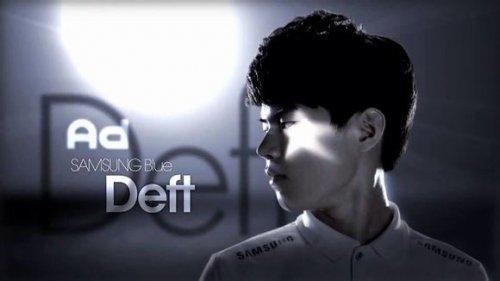 姿态说uzi在lpl地位很高,theshy和uzi在lpl的地位