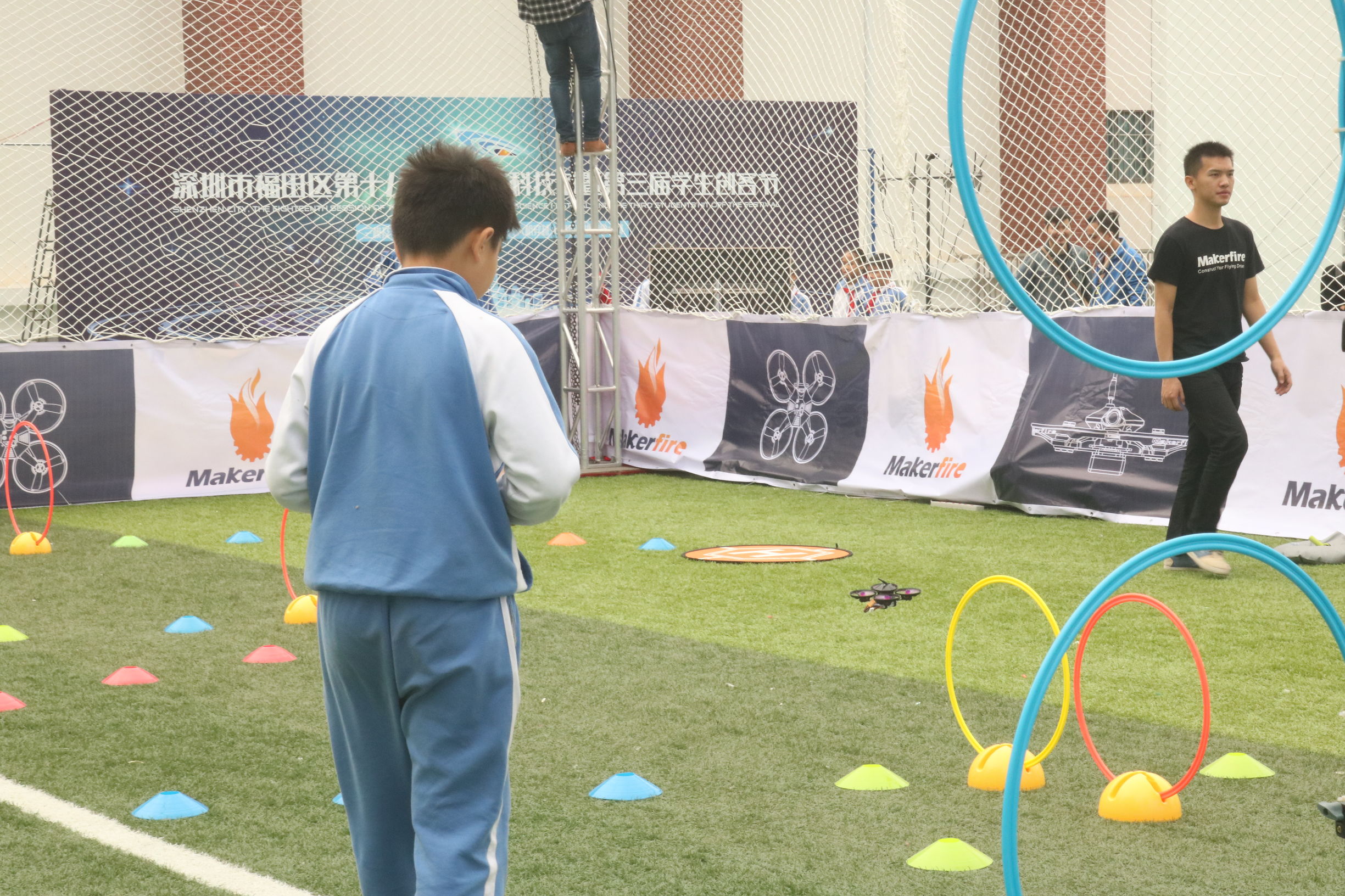 深圳青少年无人机大赛,无人机科技节表演