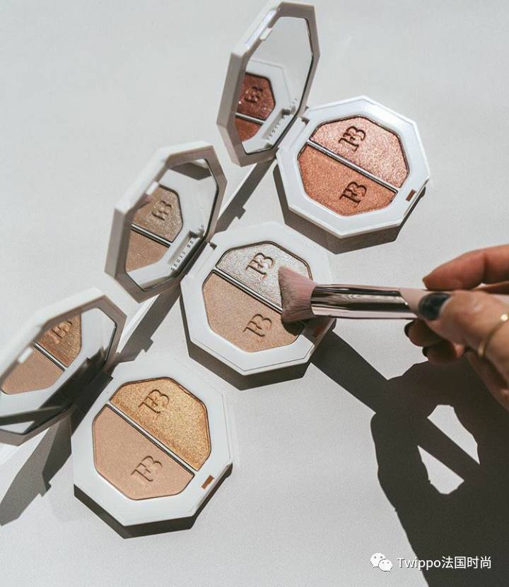 Riri,贝嫂和Gigi都开起了彩妆铺，好卖到让大牌都眼红！