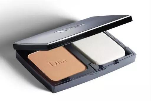 一路开挂底妆全线测评全是大实话,值得买的第一瓶大牌粉底液