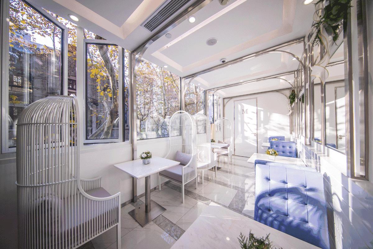 甜蜜的LadyM来到新天地,今后约在世界唯一包间!